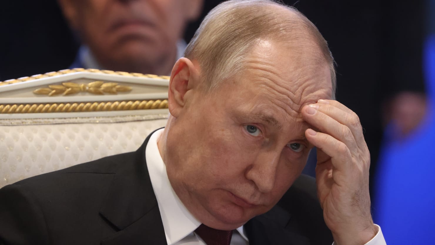 Los compinches de Putin recurren a la mendicidad en la televisión en vivo por los fracasos de la guerra