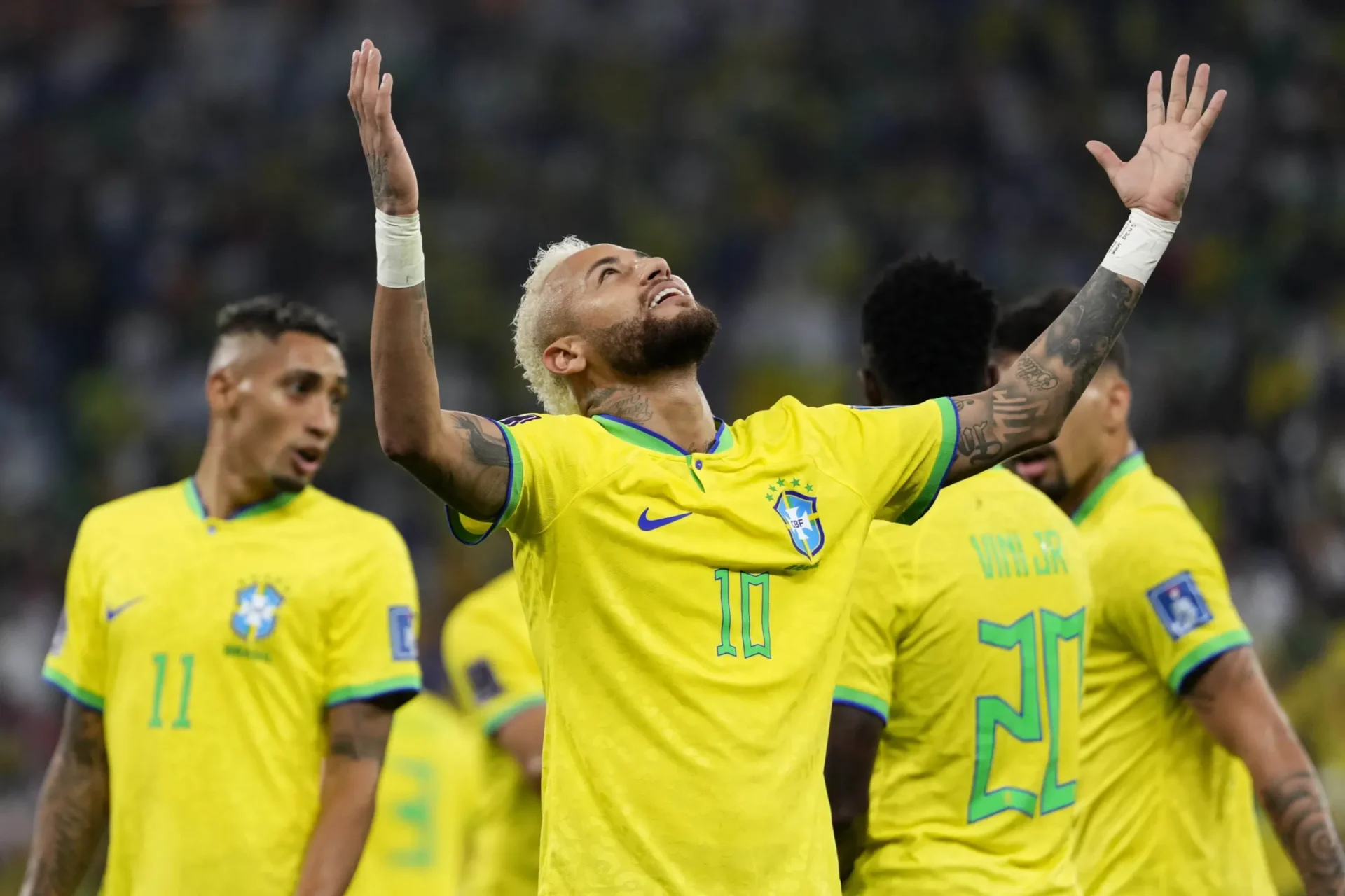 Neymar marca con Brasil en su regreso al Mundial tras una lesión