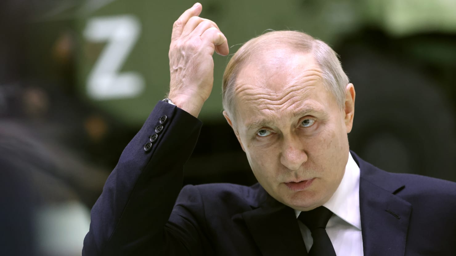 Los lacayos de Putin pierden la cabeza porque Ucrania obtiene tanques de batalla