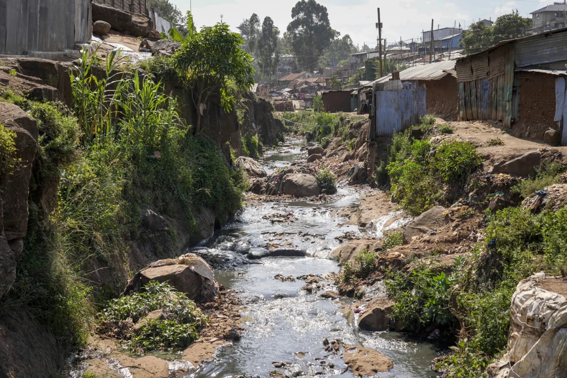 ¿Hay esperanza para un río moribundo en la creciente capital de Kenia?