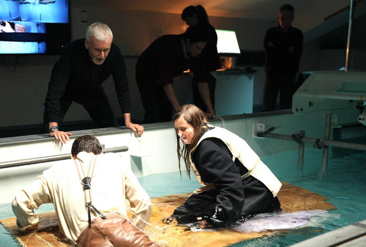 James Cameron da hipotermia suplente para tratar de resolver el debate de la puerta “Titanic” Jack y Rose
