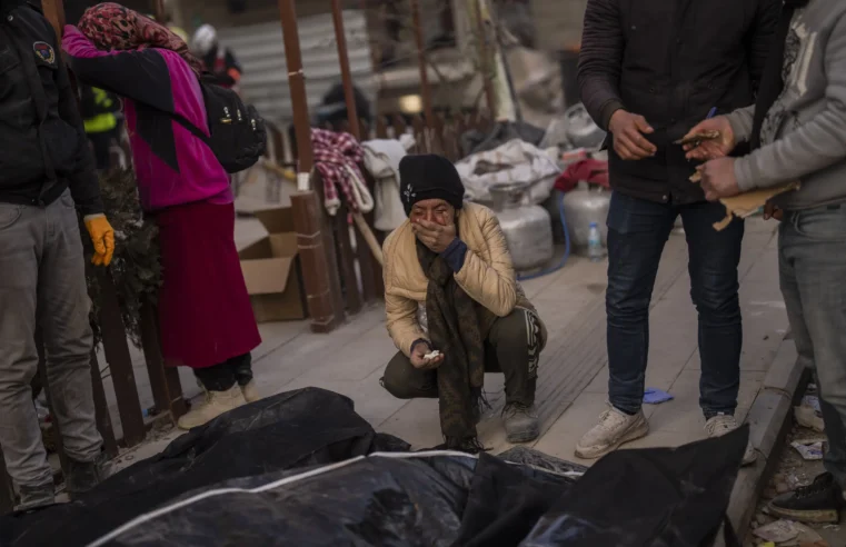 Acontecimientos clave tras los terremotos en Turquía y Siria