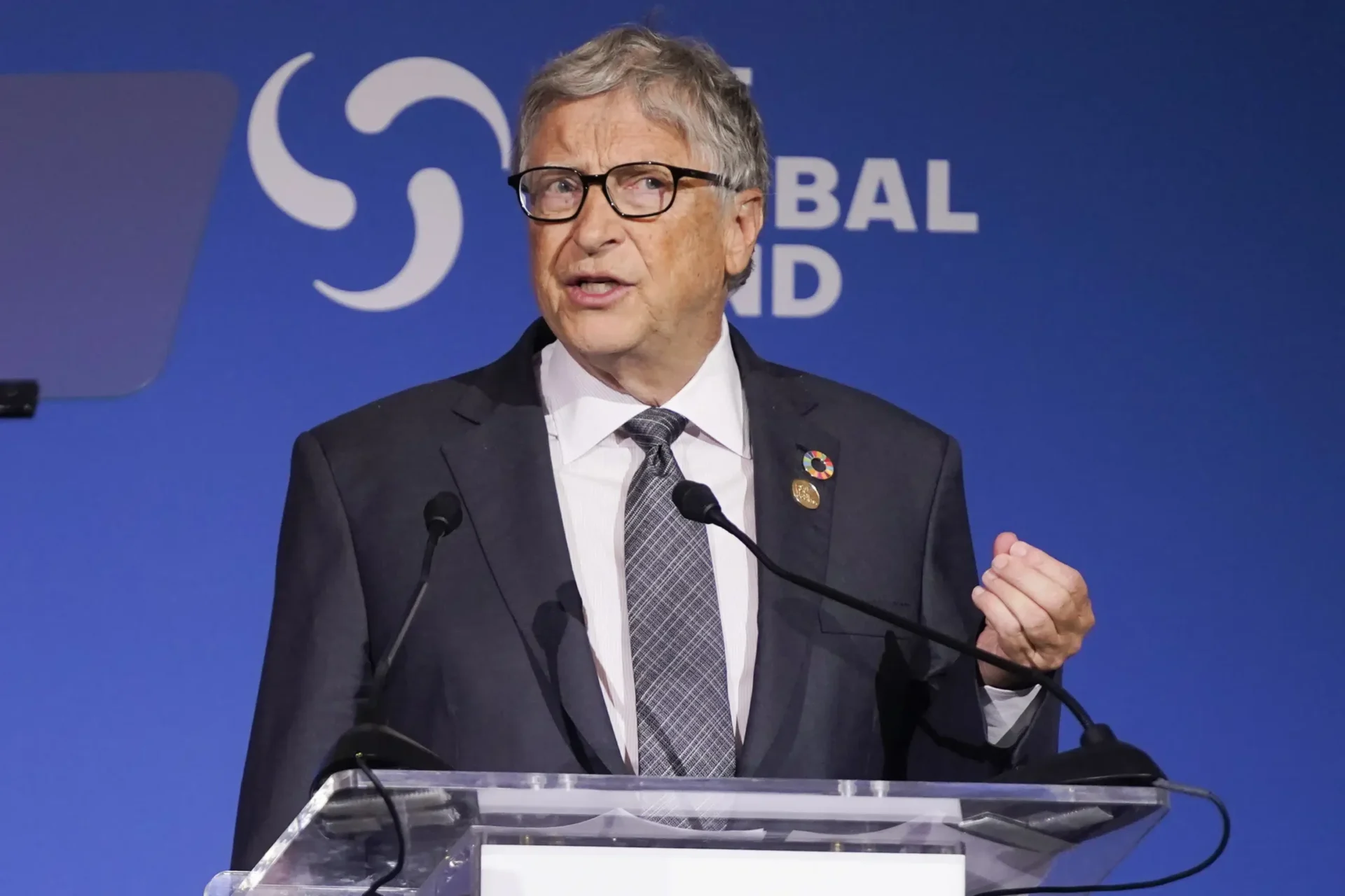 Bill Gates se une a 26 recién llegados en la lista de los 50 mayores donantes