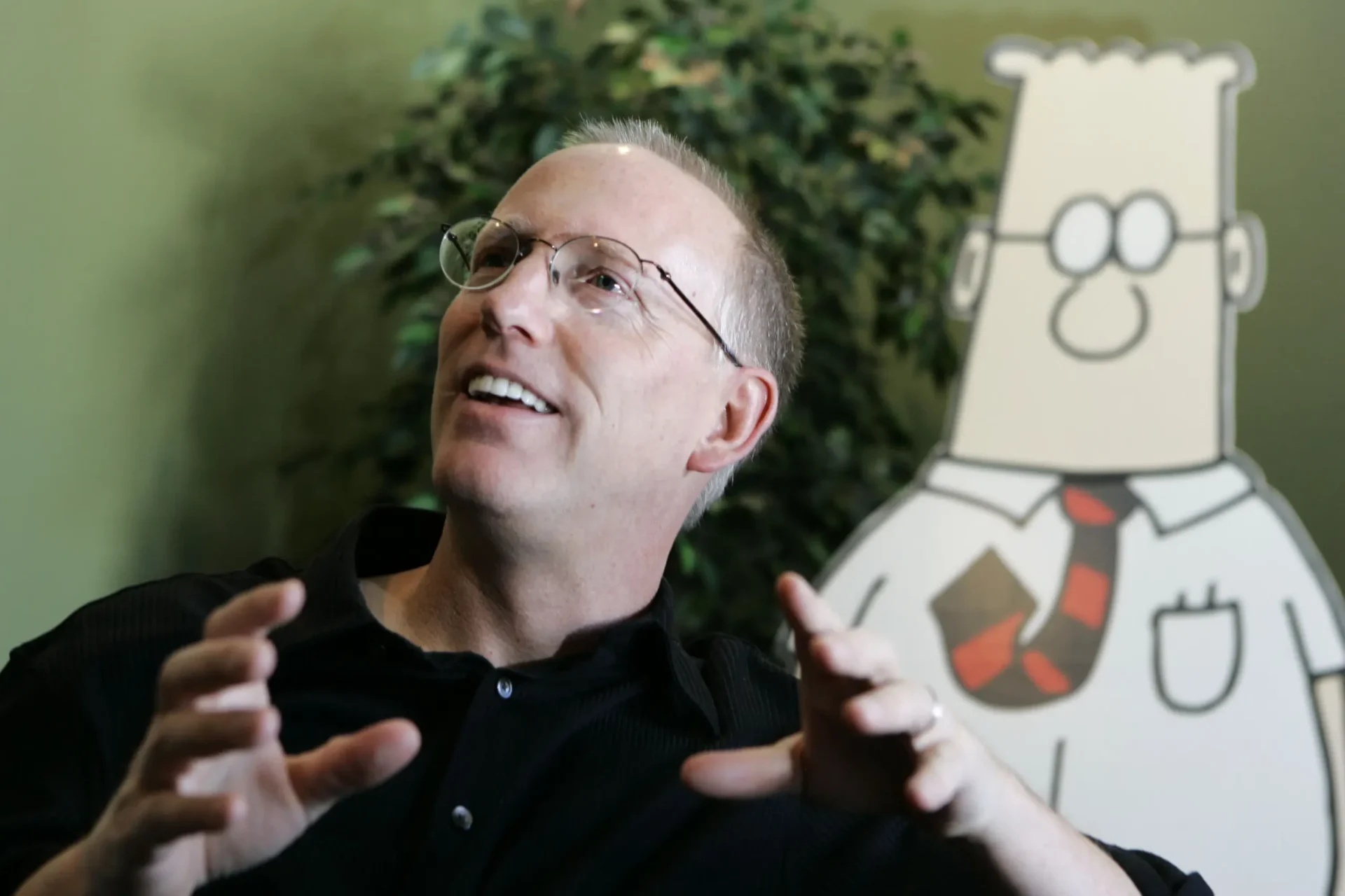 El distribuidor de Dilbert corta los lazos con el creador por comentarios sobre la carrera