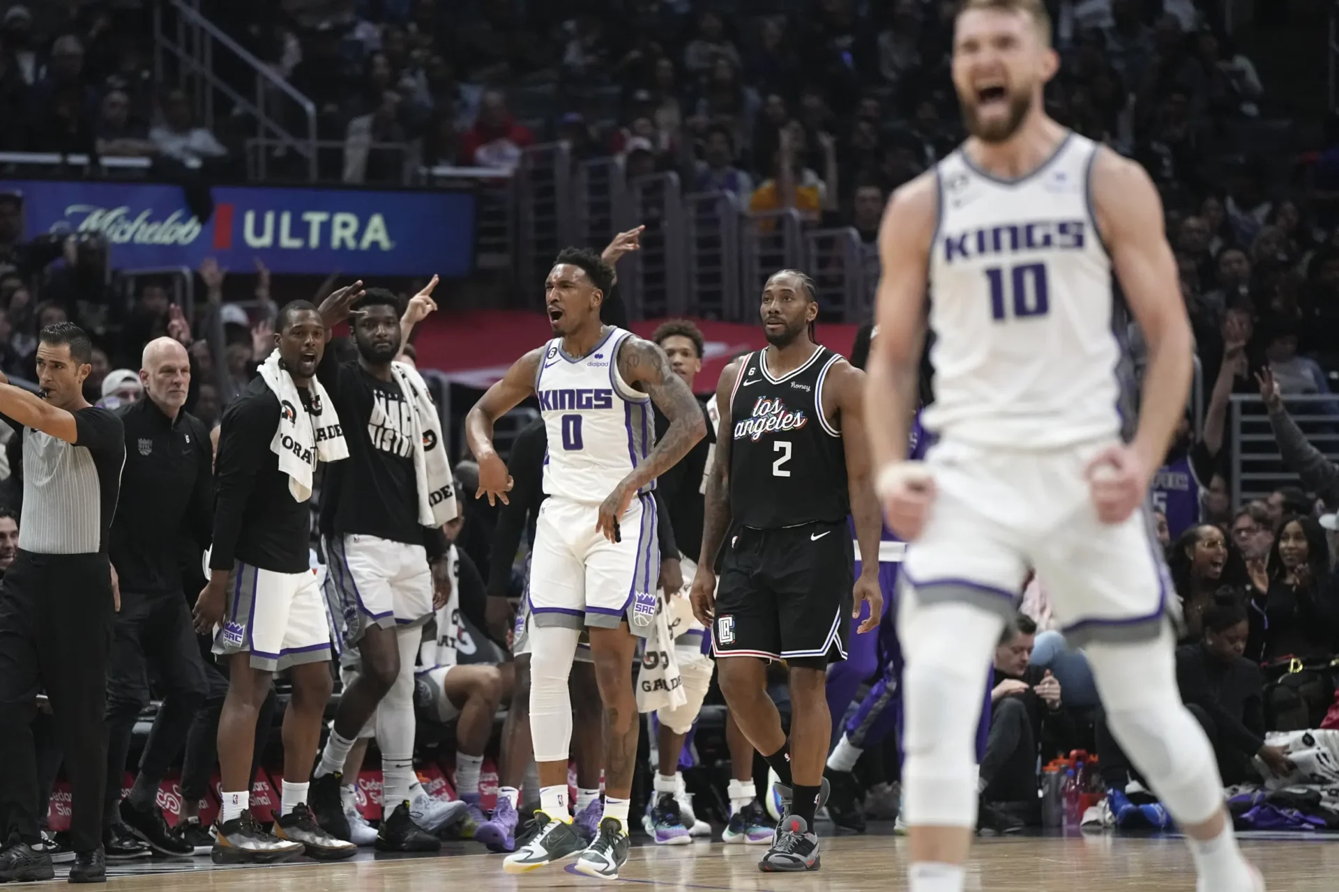 Kings supera a Clippers en el segundo juego de la NBA con mayor puntuación