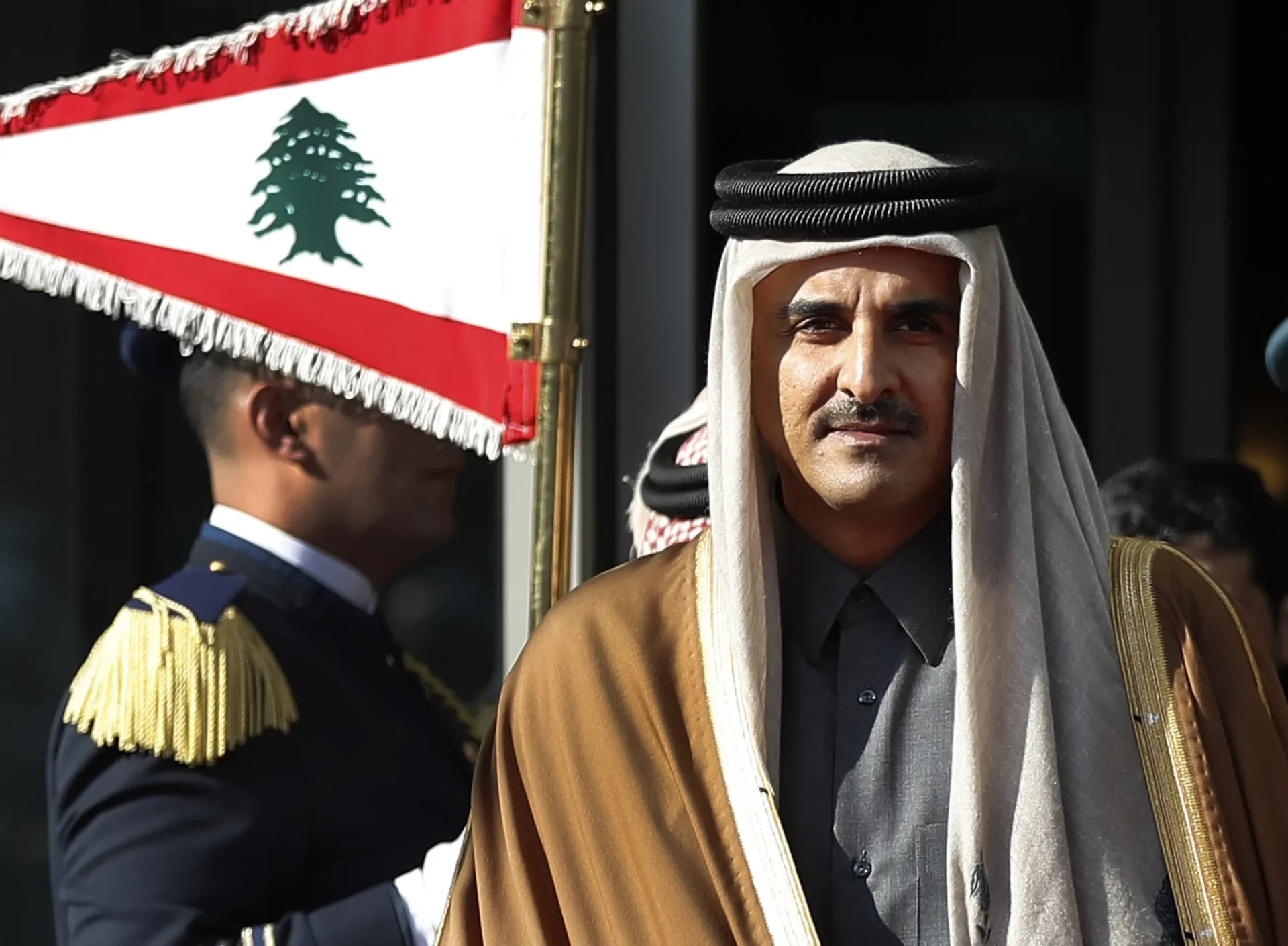Qatar aumenta su influencia en el Líbano en medio de múltiples crisis