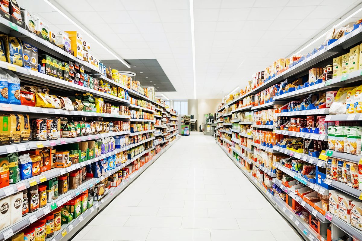 Un nuevo sistema de calificación tiene como objetivo ayudar a los compradores a analizar qué alimentos son más y menos saludables.