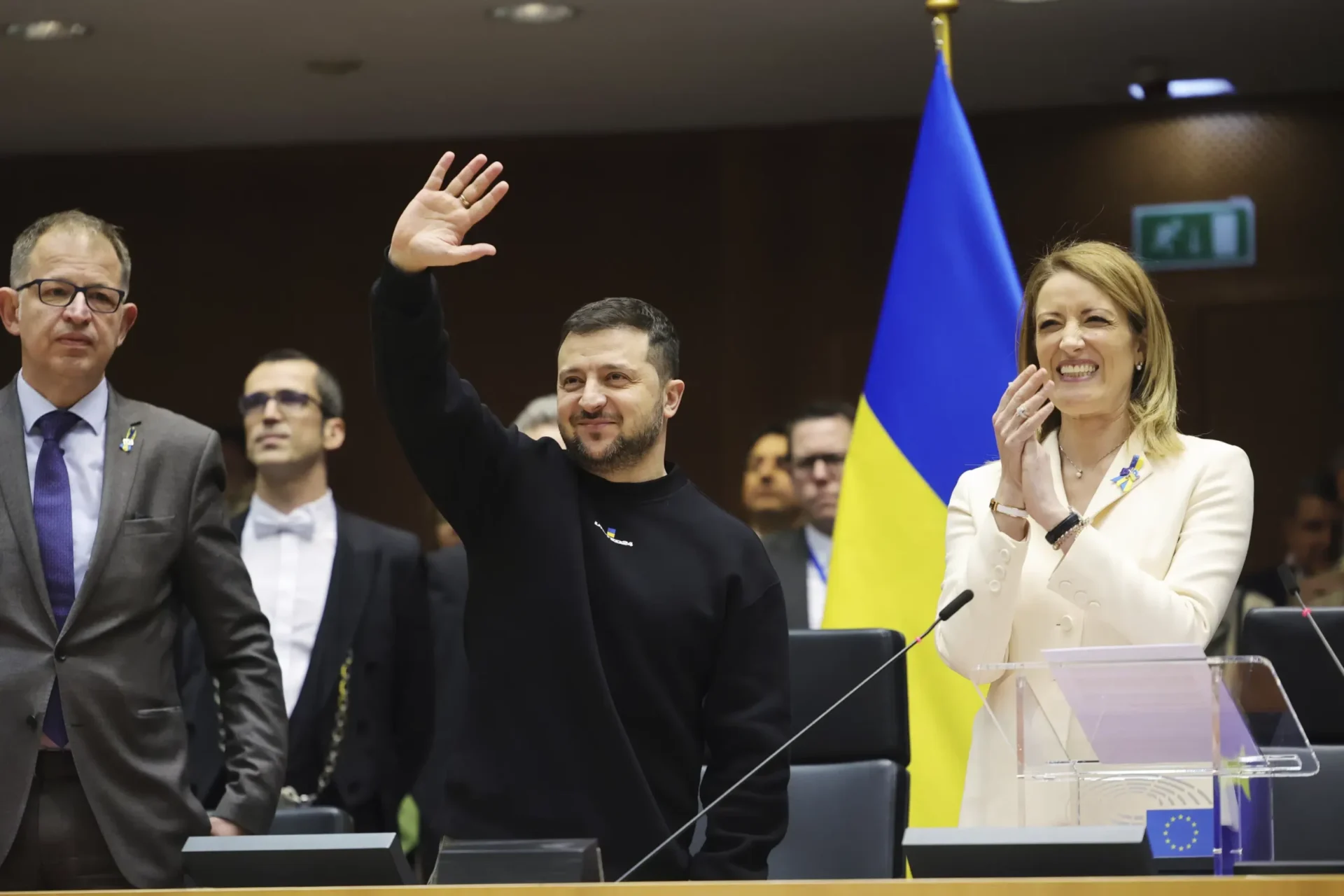 Zelenskyy de Ucrania hace un emotivo llamamiento a la adhesión a la UE