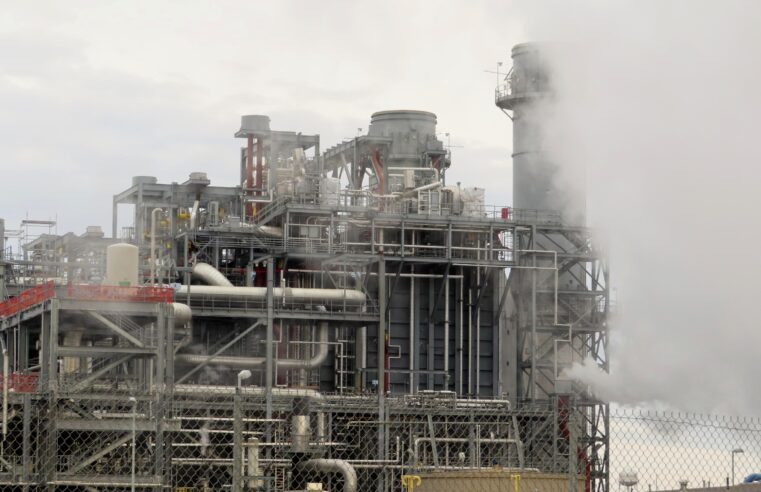 ‘Basta de contaminación’ en área de minorías en vista de planta de energía de NJ