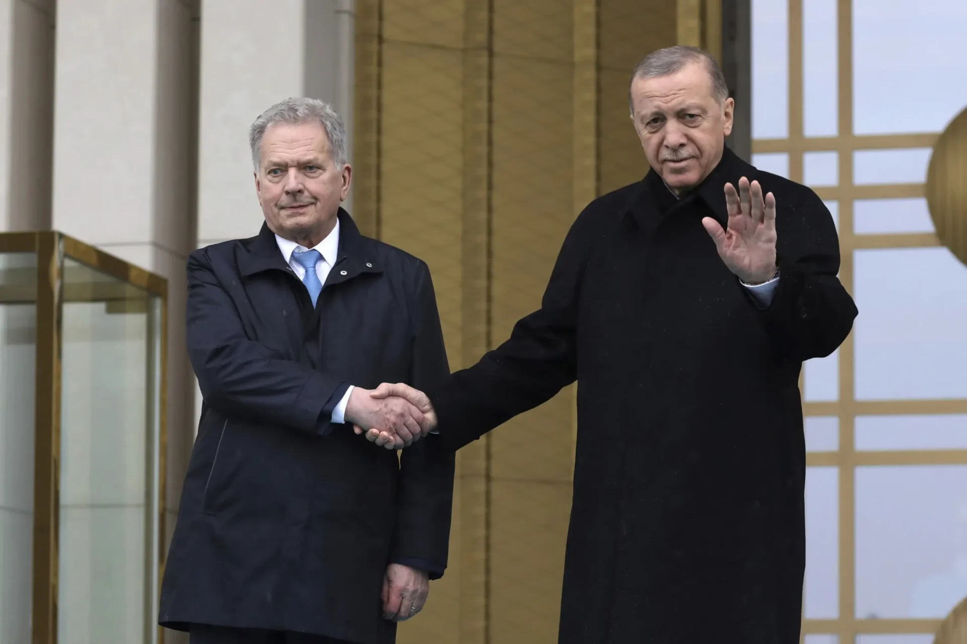 El presidente de Turquía dice que respaldará la candidatura de Finlandia a la OTAN