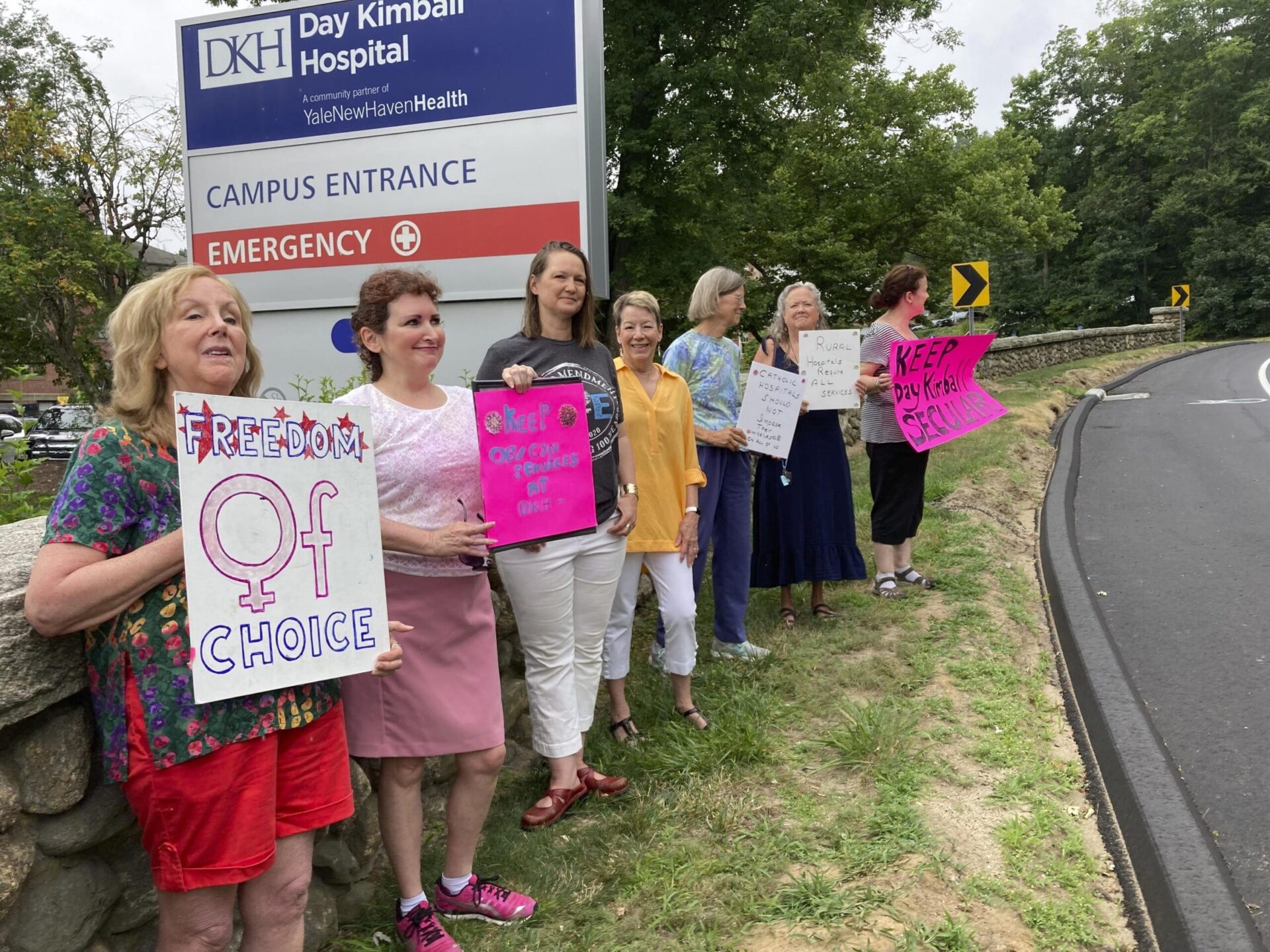 El sistema católico se retira de la fusión de hospitales de Connecticut