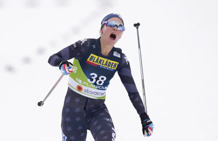 Jessie Diggins gana el oro mundial en esquí de fondo