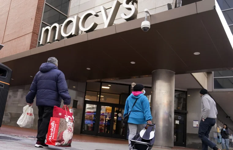 Los informes del cuarto trimestre de Macy’s y Best Buy subrayan la desaceleración del consumidor