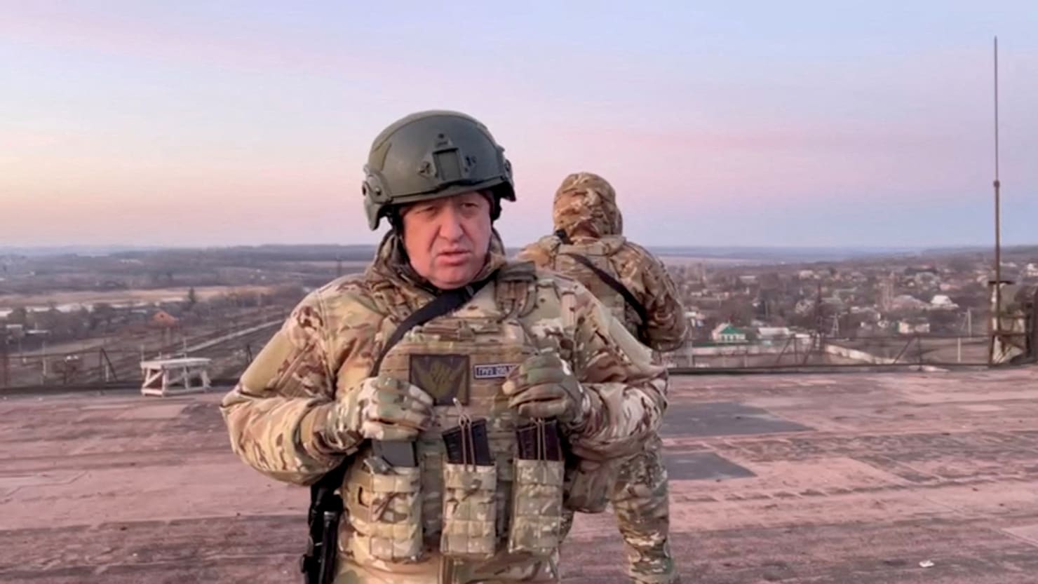 Los susurros del jefe del ejército ruso en la sombra que reemplazan a Putin generan una respuesta