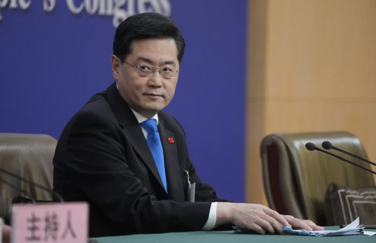 Ministro chino advierte que China y EE. UU. están en curso de conflicto