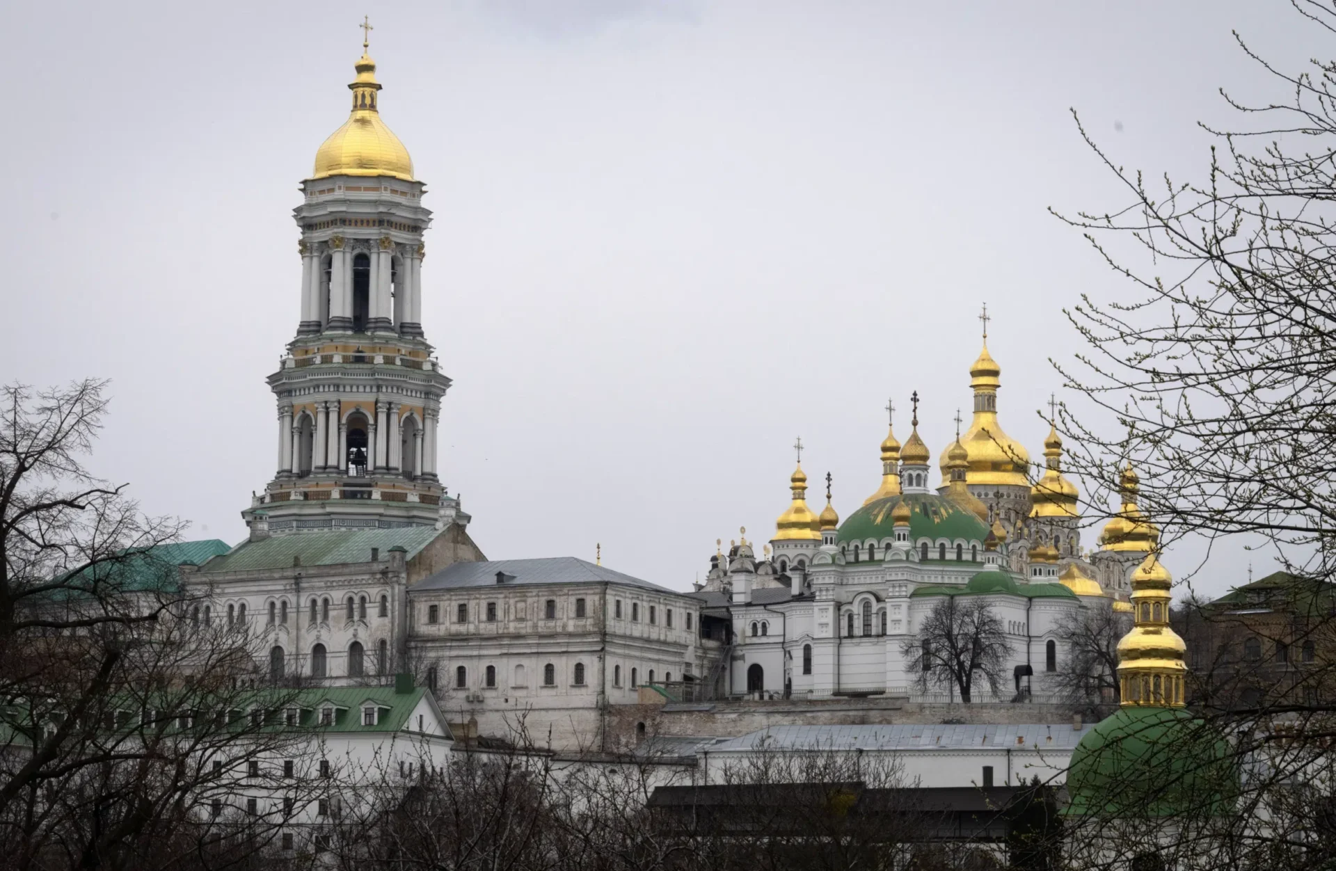 Tensiones en aumento en el venerado complejo del monasterio de Kiev