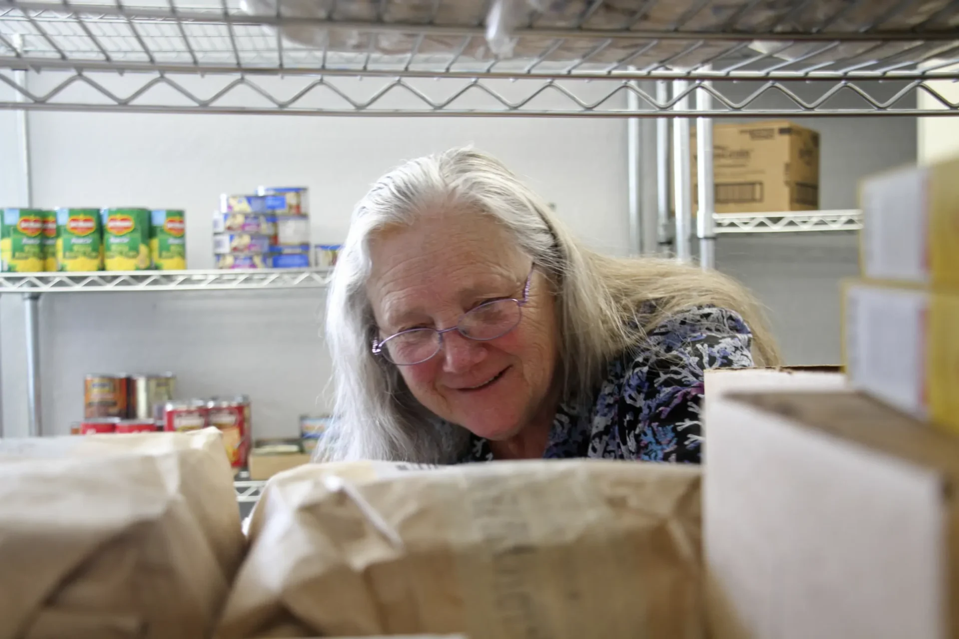 ‘La gente está sufriendo’: los problemas con los cupones de alimentos empeoran el hambre en Alaska