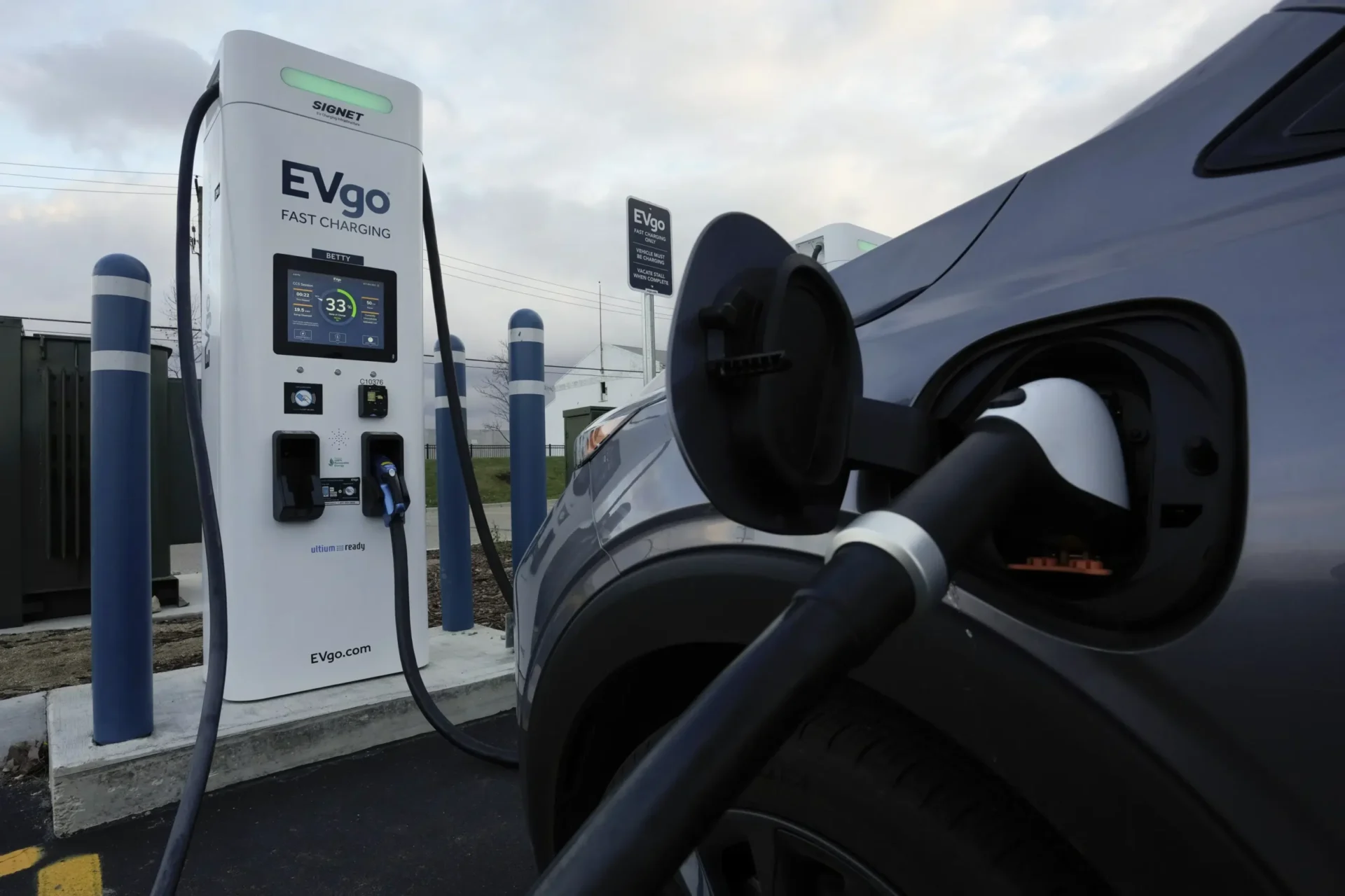 Los límites de contaminación de la EPA apuntan a impulsar las ventas de vehículos eléctricos en EE. UU.