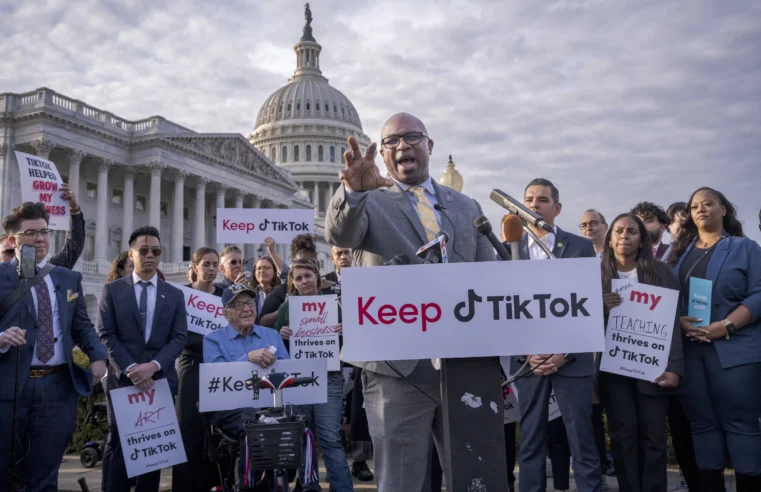 Los miembros del Congreso en TikTok defienden el alcance de la aplicación a los votantes