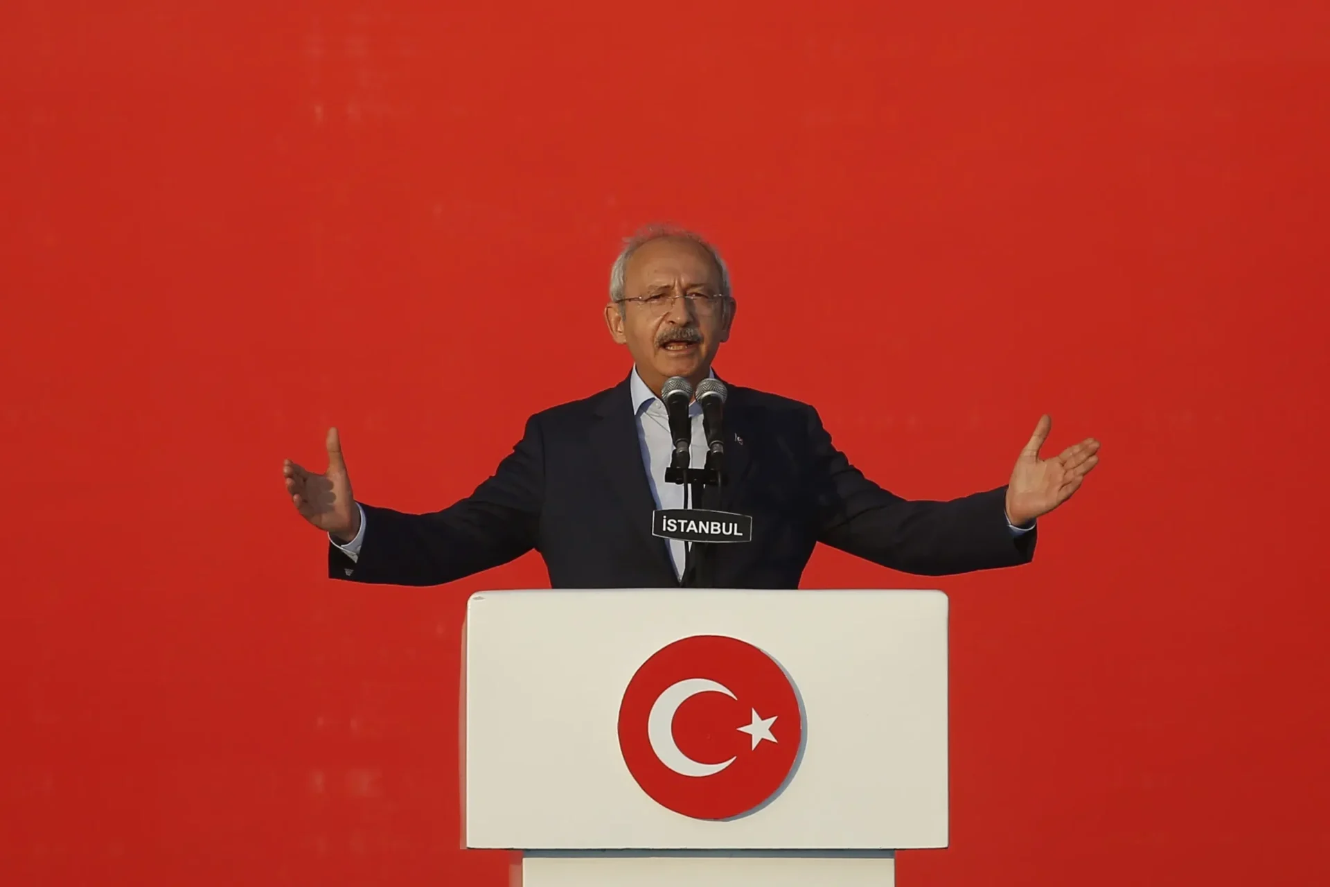 Challenger en la carrera presidencial de Turquía ofrece un marcado contraste