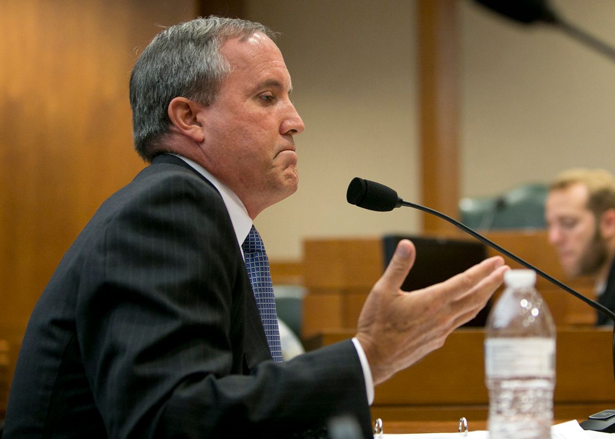 Los investigadores detallan años de supuesta mala conducta del fiscal general de Texas Ken Paxton en una audiencia impresionante