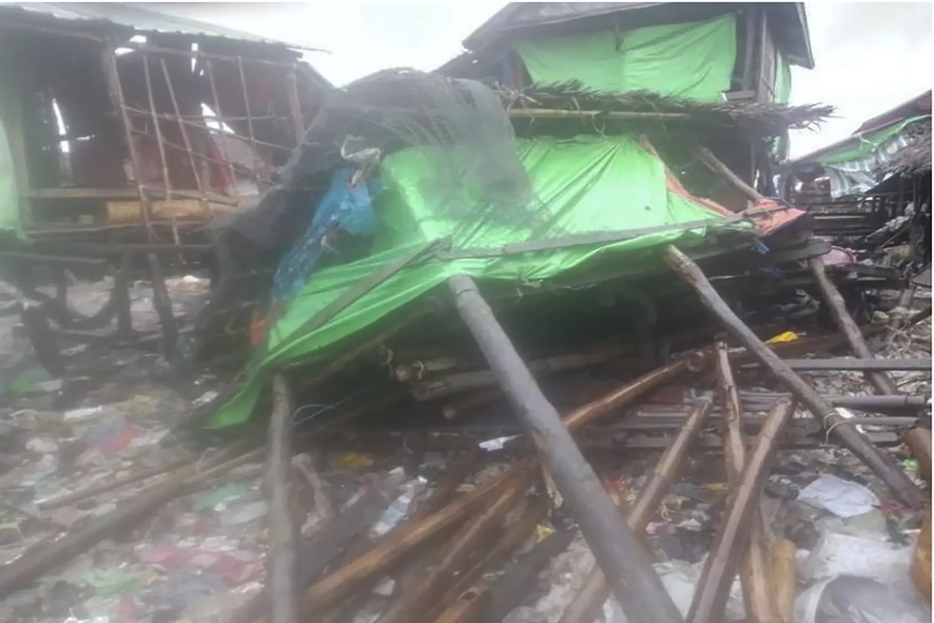 Potente ciclón Mocha inunda calles, corta comunicaciones en el oeste de Myanmar, al menos 3 muertos