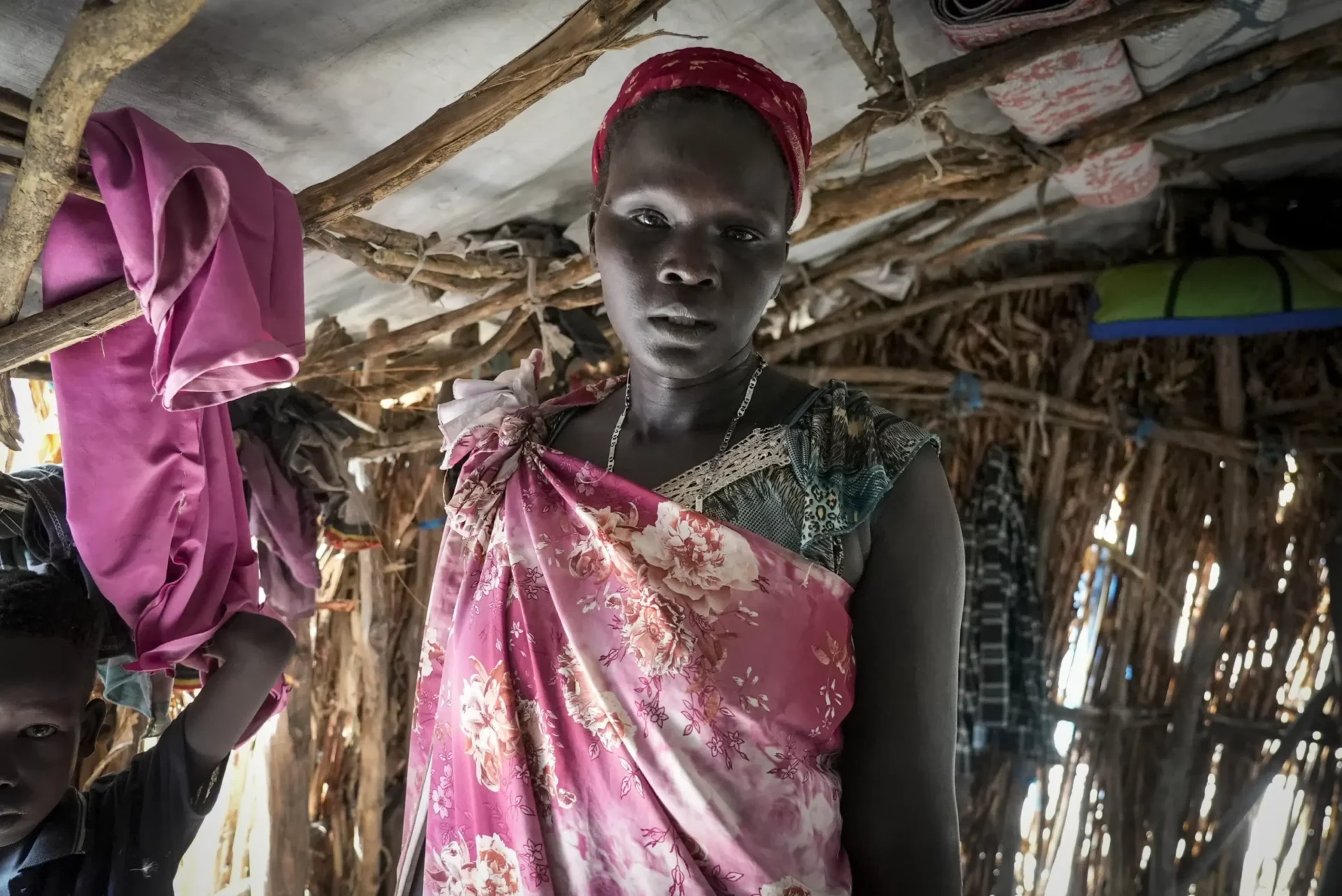 Sursudaneses huyen del conflicto de Sudán pero regresan a la crisis