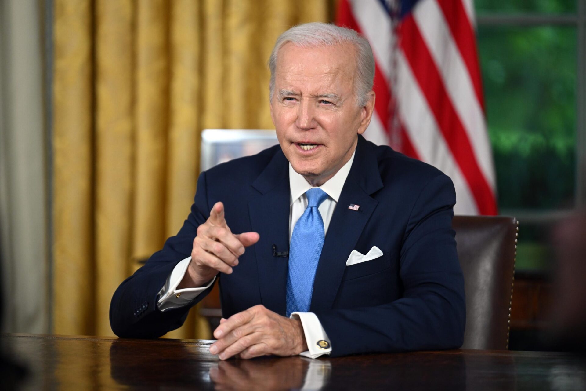 Biden firma un proyecto de ley de techo de deuda que aleja a EE. UU. del borde de un incumplimiento sin precedentes