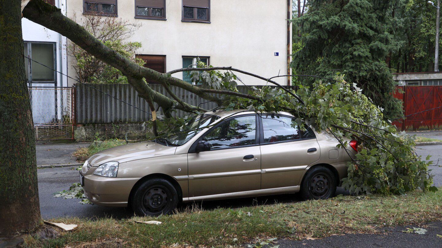3 personas mueren en Serbia cuando una segunda tormenta mortal arrasa los Balcanes esta semana