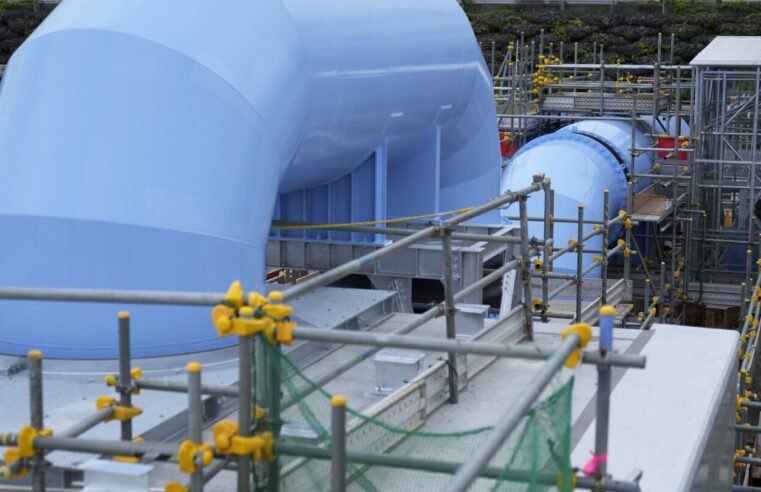 AP obtiene una mirada inusual a la planta nuclear de Fukushima en Japón mientras se prepara para liberar agua radiactiva