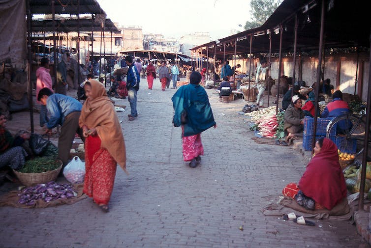El colorido mercado de alimentos de Katmandú en Nepal, 2010
