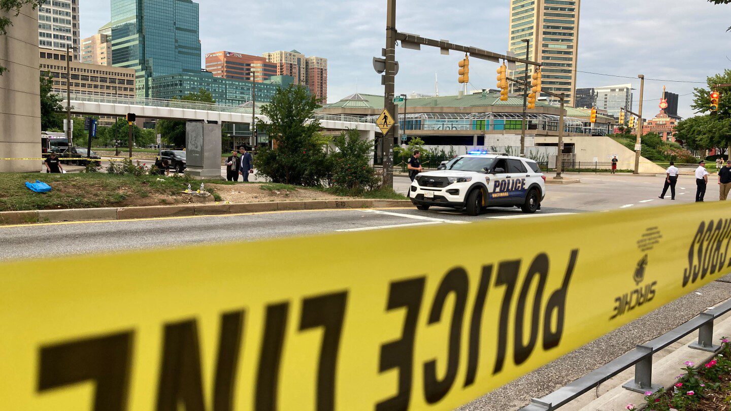 El trabajador de la escobilla de goma de Baltimore en juicio por asesinato actuó en defensa propia en la muerte del automovilista, dice el abogado