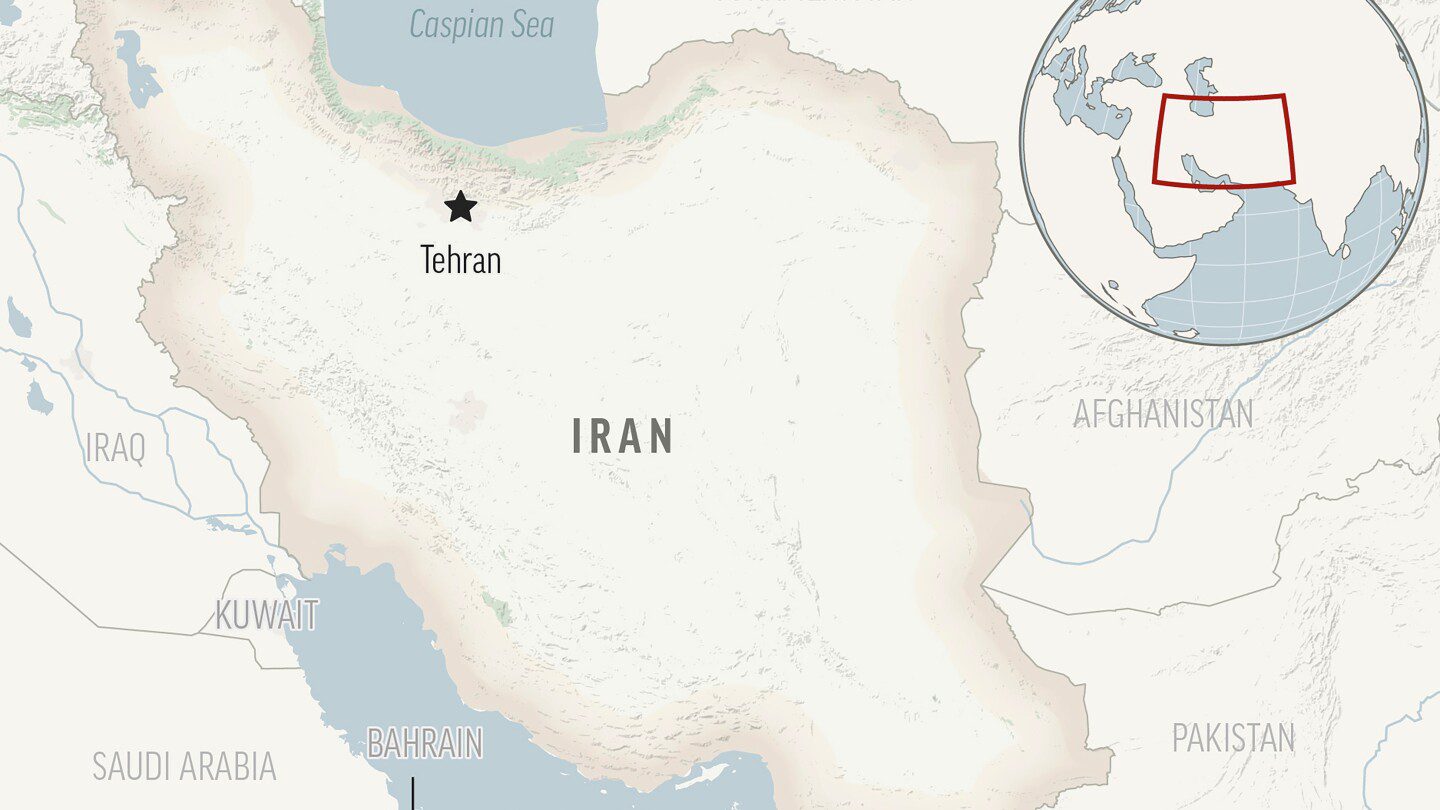 Irán sentencia al rapero a más de 6 años de prisión por las protestas, dicen los partidarios