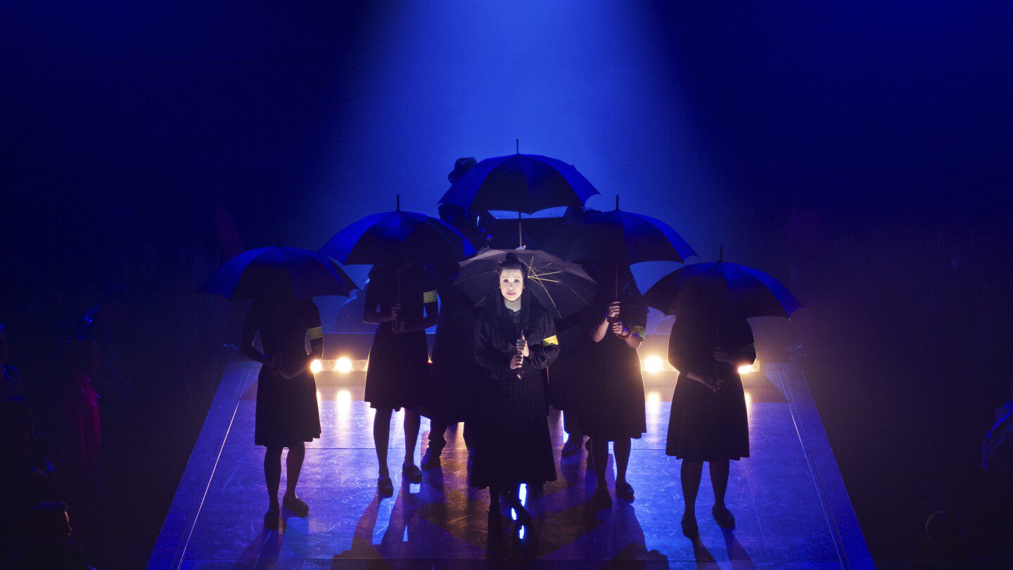 Lea Salonga dirige le premier casting entièrement philippin d’un spectacle de Broadway dans “Here Lies Love”
