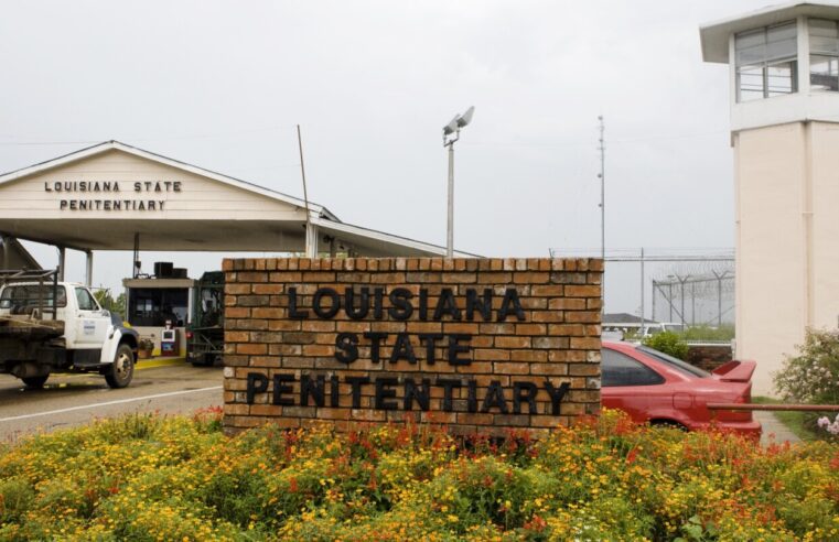 Los jóvenes de Luisiana detenidos en el antiguo corredor de la muerte de la prisión para adultos sufren calor y aislamiento, dicen los defensores