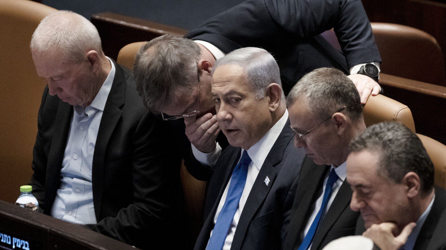 Médicos israelíes revelan el problema cardíaco de Netanyahu solo después de implantar un marcapasos