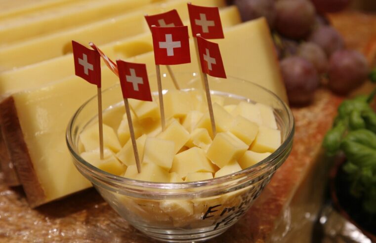 Suiza se convertirá este año en importador neto de queso por primera vez
