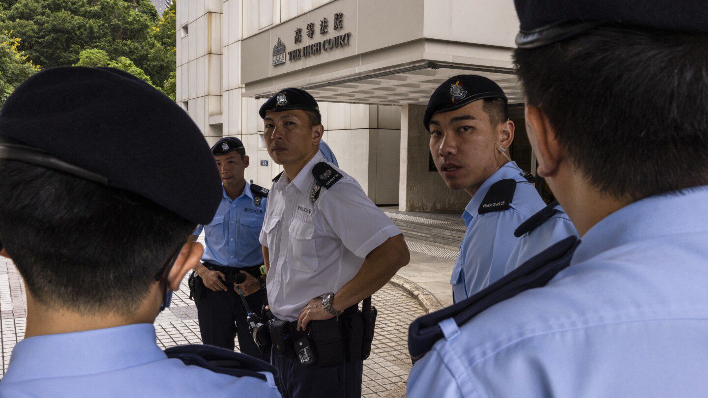 Tribunal de Hong Kong decidirá si prohíbe la transmisión y distribución de canciones de protesta