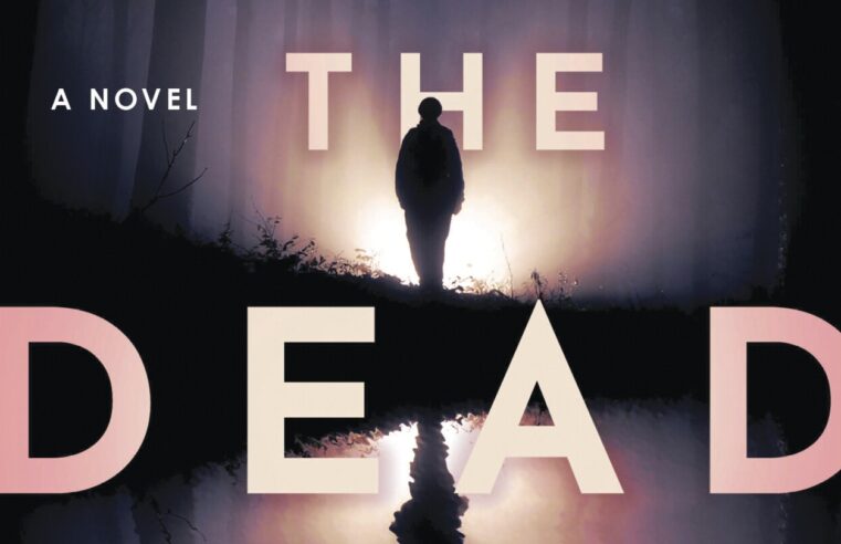 Reseña del libro: La política de un pueblo pequeño y un gran drama familiar impulsan el thriller policíaco ‘Donde duermen los muertos’